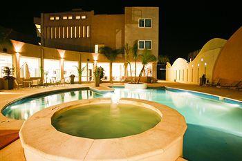 קורדובה Hotel Quorum Golf, Tenis & Spa מראה חיצוני תמונה